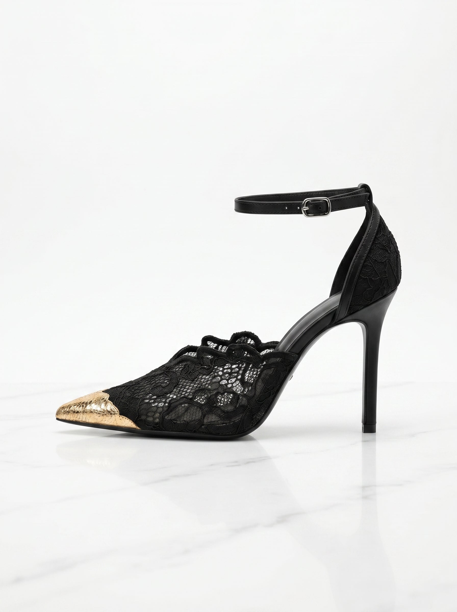 Lace Gold Cap Stiletto